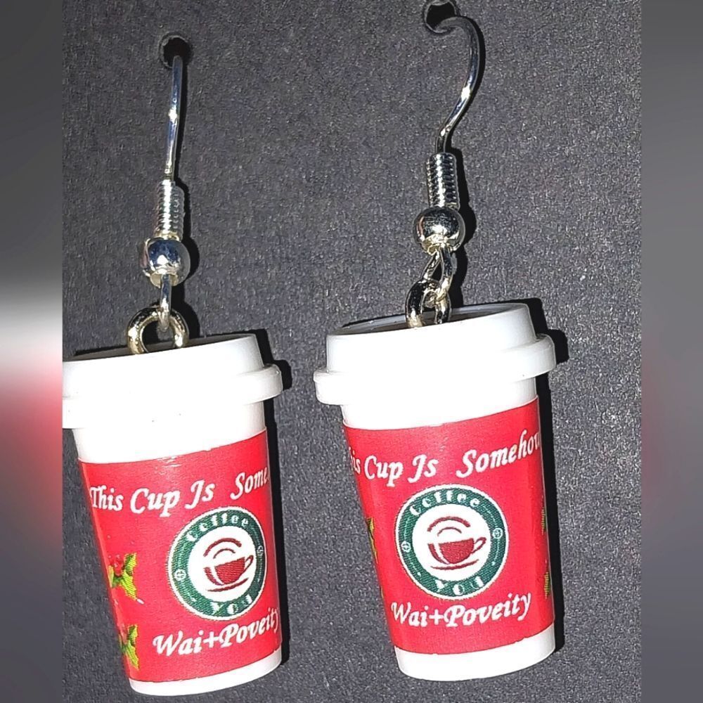 Super cute  festive coffee cup earrings - Picture 2 of 4